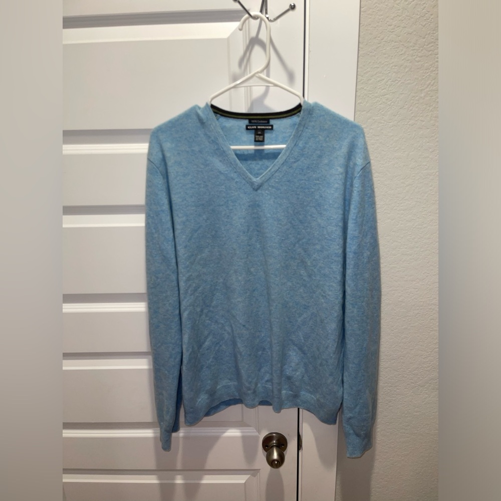 Club Monaco 100% cashmere v neck unisex sweater Sz L